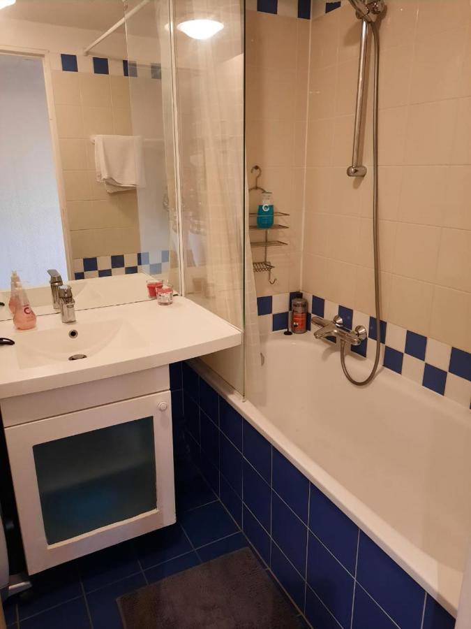 Ryan Homes - In Apart Hotel, La Defense Курбевуа Екстер'єр фото